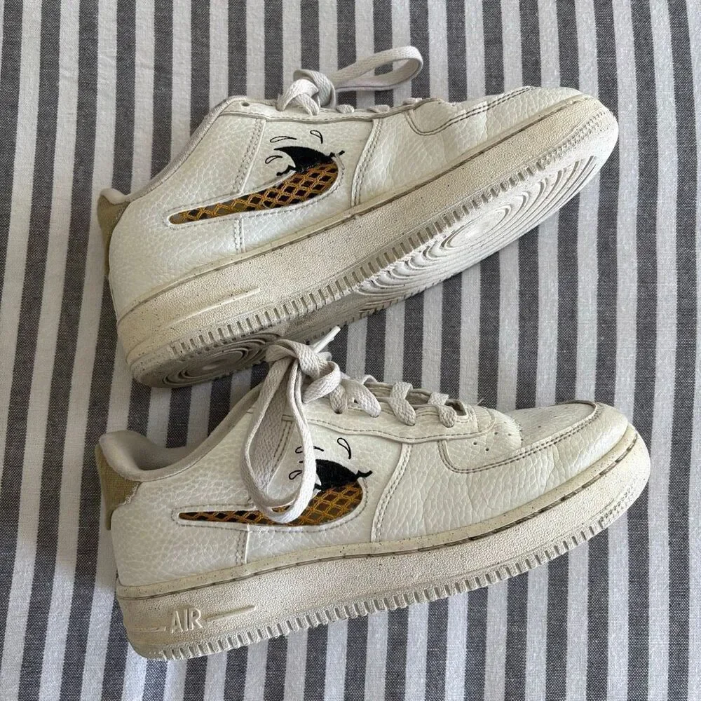 Nike Air Force 1 '07 LV8 NN sneakers Youth Size 5